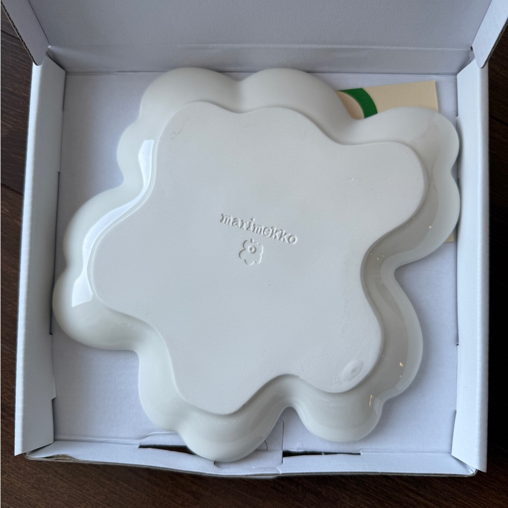 NIB Marimekko 20cm 60th Unikko 3D Plate - Picture 2 of 7